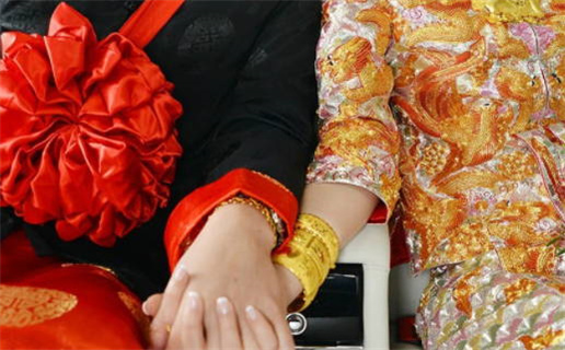 女人富贵命有什么象征_女人富贵命代表什么