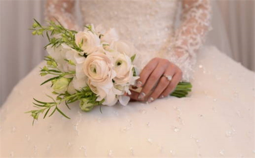 1981年属鸡的是什么命(1981年属鸡的是什么命五行属什么)