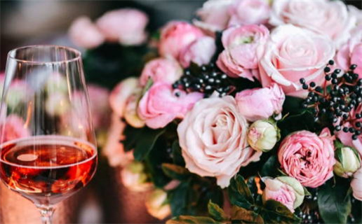 今天万年历2028年02月23日婚姻登记吉日,领证好日子查询