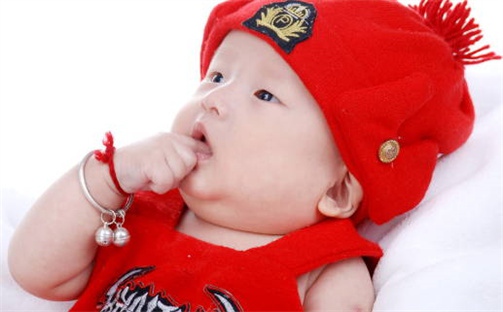 赵姓2026年05月02日出生的女孩子取什么名字好？八字五行取名分析