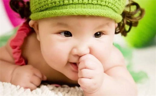 黄姓女宝宝取名大全：2026年03月24日出生的宝宝名字推荐