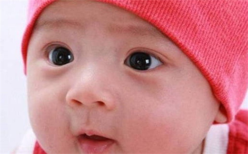 张姓男宝宝名字精选：2026年04月23日生辰八字起名技巧