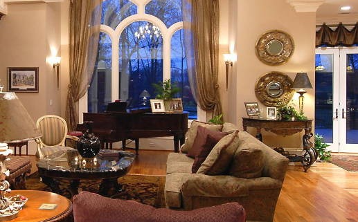 今日2027年08月12日装修老黄历不推荐吗,农历二〇二七年七月十一装修日子